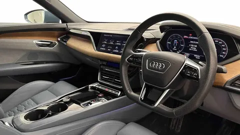 AY23XGM Audi e-tron GT GT quattro 350,00 kW Thumbnail #7