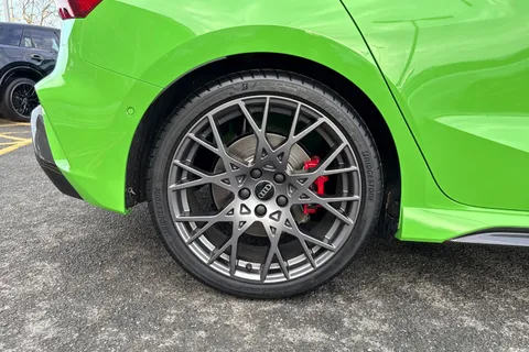 PY75GJK Audi RS 3 RS 3 Sportback Carbon Black 400 PS S tronic Thumbnail #13