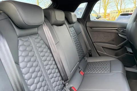 PY75GJK Audi RS 3 RS 3 Sportback Carbon Black 400 PS S tronic Thumbnail #19