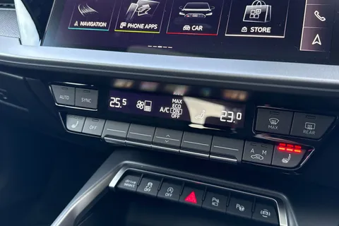 PY75GJK Audi RS 3 RS 3 Sportback Carbon Black 400 PS S tronic Thumbnail #22