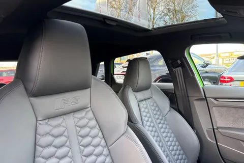 PY75GJK Audi RS 3 RS 3 Sportback Carbon Black 400 PS S tronic Thumbnail #24