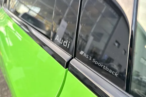 PY75GJK Audi RS 3 RS 3 Sportback Carbon Black 400 PS S tronic Thumbnail #31