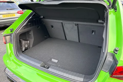 PY75GJK Audi RS 3 RS 3 Sportback Carbon Black 400 PS S tronic Thumbnail #36