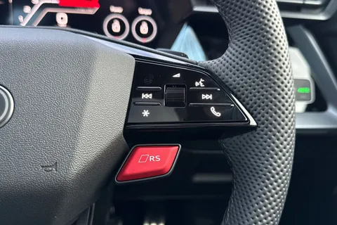 PY75GJK Audi RS 3 RS 3 Sportback Carbon Black 400 PS S tronic Thumbnail #52