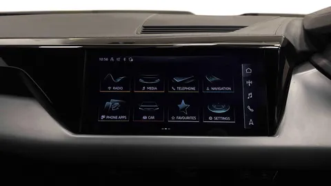 LR71MKX Audi e-tron GT 93.4kWh Auto quattro 4dr Thumbnail #9