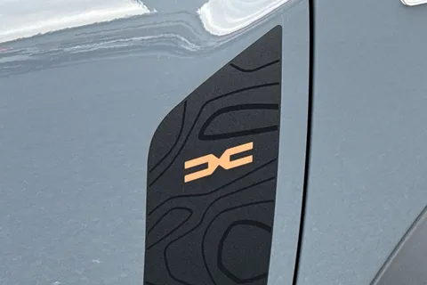 YS74ZTP Dacia Jogger 1.6 HEV Extreme 5dr Auto Thumbnail #29