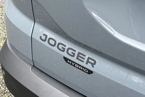 YS74ZTP Dacia Jogger 1.6 HEV Extreme 5dr Auto Thumbnail #37