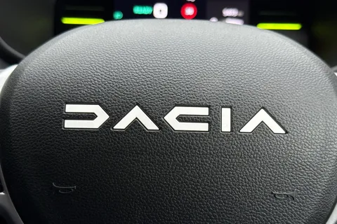 YS74ZTP Dacia Jogger 1.6 HEV Extreme 5dr Auto Thumbnail #40