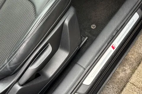 LA69EGK Audi Q2 1.6 TDI 30 S line Euro 6 (s/s) 5dr Thumbnail #38