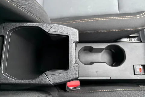 YS74ZTP Dacia Jogger 1.6 HEV Extreme 5dr Auto Thumbnail #48