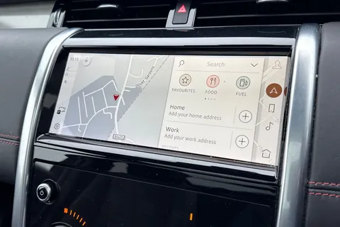 GY22JJX Land Rover Discovery Sport 2.0 D200 MHEV R-Dynamic HSE Auto 4WD Euro 6 (s/s) 5dr Thumbnail #12