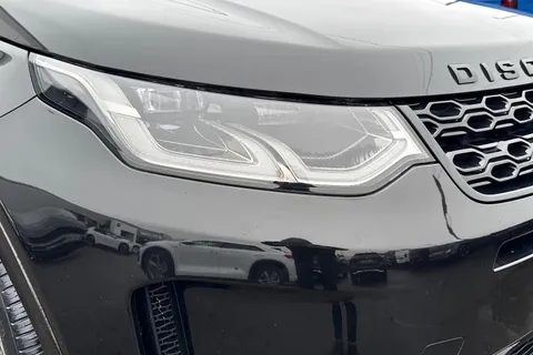 GY22JJX Land Rover Discovery Sport 2.0 D200 MHEV R-Dynamic HSE Auto 4WD Euro 6 (s/s) 5dr Thumbnail #17