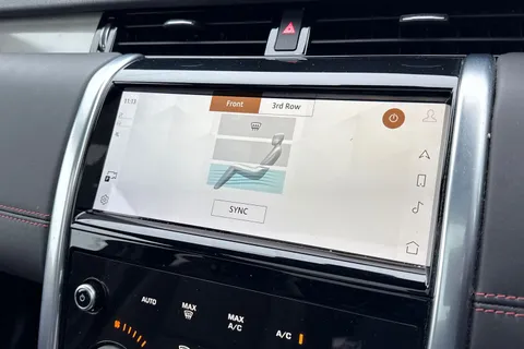 GY22JJX Land Rover Discovery Sport 2.0 D200 MHEV R-Dynamic HSE Auto 4WD Euro 6 (s/s) 5dr Thumbnail #19