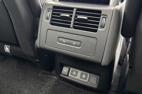 KT74DCE Land Rover Discovery 3.0 D350 Dynamic HSE 5dr Thumbnail #20