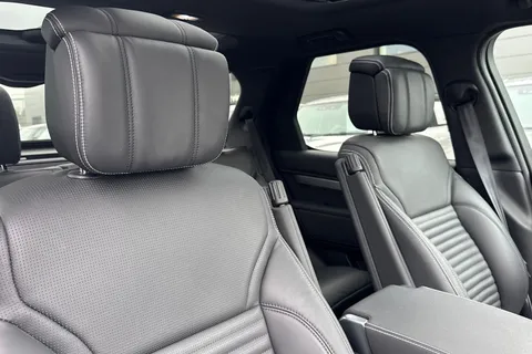 KT74DCE Land Rover Discovery 3.0 D350 Dynamic HSE 5dr Thumbnail #23