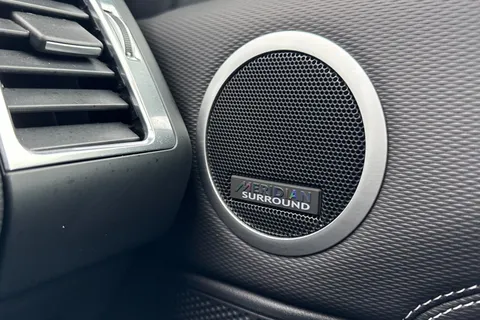 KT74DCE Land Rover Discovery 3.0 D350 Dynamic HSE 5dr Thumbnail #26