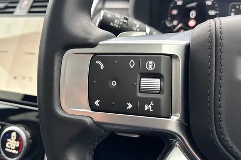 KT74DCE Land Rover Discovery 3.0 D350 Dynamic HSE 5dr Thumbnail #35