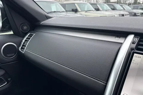 KT74DCE Land Rover Discovery 3.0 D350 Dynamic HSE 5dr Thumbnail #50