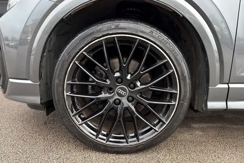 WR21XHB Audi Q2 1.5 TFSI CoD 35 Black Edition S Tronic Euro 6 (s/s) 5dr Thumbnail #13