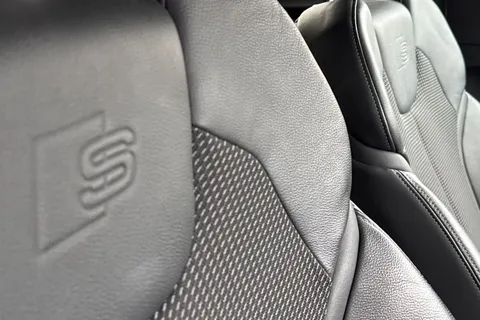 WR21XHB Audi Q2 1.5 TFSI CoD 35 Black Edition S Tronic Euro 6 (s/s) 5dr Thumbnail #37