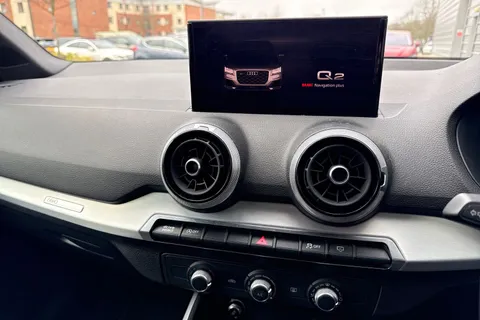 WR21XHB Audi Q2 1.5 TFSI CoD 35 Black Edition S Tronic Euro 6 (s/s) 5dr Thumbnail #42