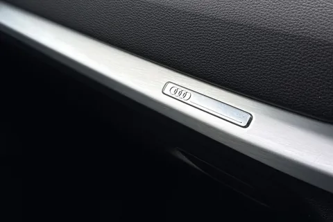 WR21XHB Audi Q2 1.5 TFSI CoD 35 Black Edition S Tronic Euro 6 (s/s) 5dr Thumbnail #45