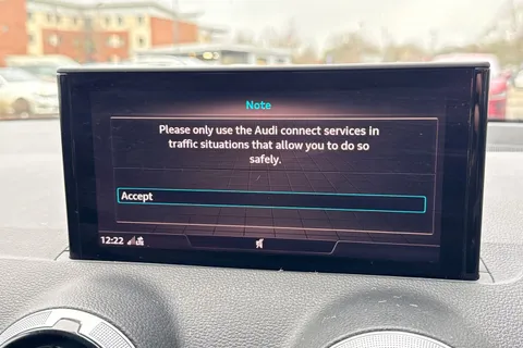 WR21XHB Audi Q2 1.5 TFSI CoD 35 Black Edition S Tronic Euro 6 (s/s) 5dr Thumbnail #51