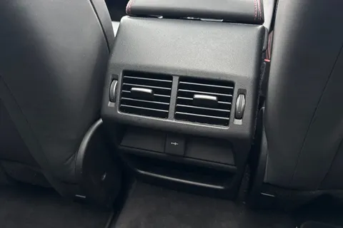 KW72LHE Land Rover Discovery Sport 2.0 D200 R-Dynamic HSE 5dr Thumbnail #20