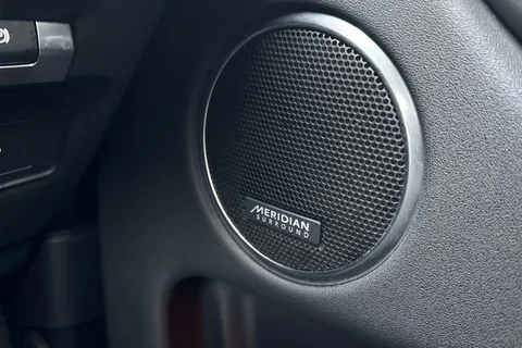 KW72LHE Land Rover Discovery Sport 2.0 D200 R-Dynamic HSE 5dr Thumbnail #26