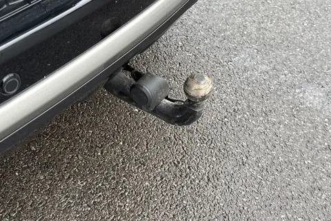 KW72LHE Land Rover Discovery Sport 2.0 D200 R-Dynamic HSE 5dr Thumbnail #32