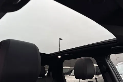 KW72LHE Land Rover Discovery Sport 2.0 D200 R-Dynamic HSE 5dr Thumbnail #34