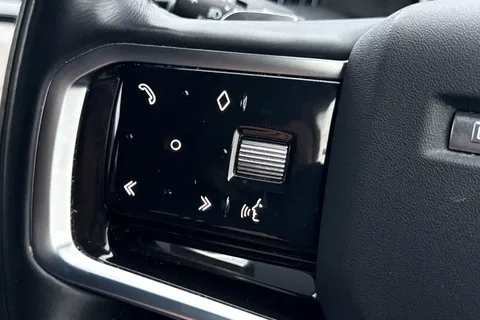 KW72LHE Land Rover Discovery Sport 2.0 D200 R-Dynamic HSE 5dr Thumbnail #36