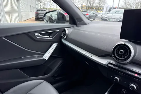 Audi Q2 1.0 TFSI 30 Black Edition Euro 6 (s/s) 5dr Thumbnail #20