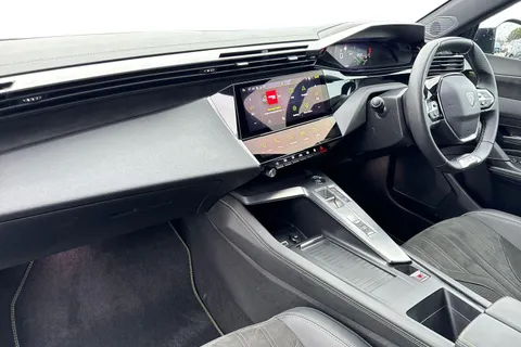 14 of 66 for PEUGEOT 408 1.2 PureTech GT Fastback EAT Euro 6 (s/s) 5dr