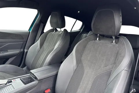 15 of 66 for PEUGEOT 408 1.2 PureTech GT Fastback EAT Euro 6 (s/s) 5dr