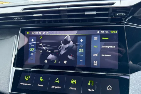 21 of 66 for PEUGEOT 408 1.2 PureTech GT Fastback EAT Euro 6 (s/s) 5dr