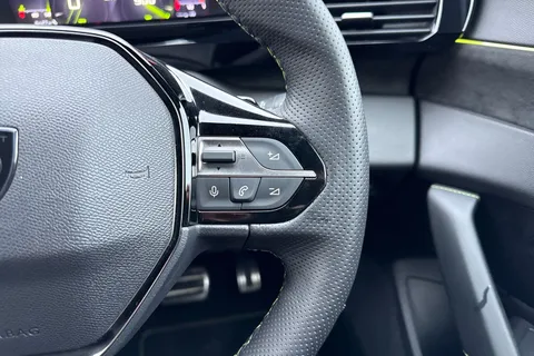 39 of 66 for PEUGEOT 408 1.2 PureTech GT Fastback EAT Euro 6 (s/s) 5dr