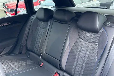 18 of 54 for Volkswagen Passat 1.5 eTSI R-Line 5dr DSG | Adaptive Cruise Control | Tow Bar