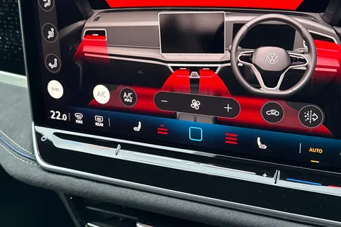 37 of 54 for Volkswagen Passat 1.5 eTSI R-Line 5dr DSG | Adaptive Cruise Control | Tow Bar