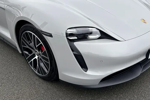 YL22NWM Porsche Taycan Performance Plus 93.4kWh 4S Auto 4WD 4dr (11kW Charger) Thumbnail #8