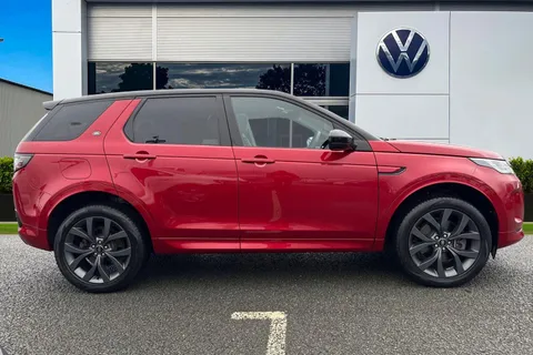 BG22UFY Land Rover Discovery Sport 2.0 D200 MHEV R-Dynamic SE Auto 4WD Euro 6 (s/s) 5dr Thumbnail #3