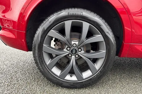 BG22UFY Land Rover Discovery Sport 2.0 D200 MHEV R-Dynamic SE Auto 4WD Euro 6 (s/s) 5dr Thumbnail #13