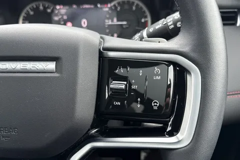 BG22UFY Land Rover Discovery Sport 2.0 D200 MHEV R-Dynamic SE Auto 4WD Euro 6 (s/s) 5dr Thumbnail #43