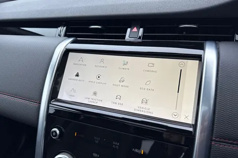 BG22UFY Land Rover Discovery Sport 2.0 D200 MHEV R-Dynamic SE Auto 4WD Euro 6 (s/s) 5dr Thumbnail #45