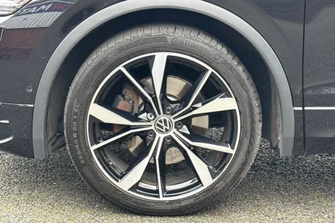 ML72OTA Volkswagen Tiguan 2.0 TSI 4Motion R-Line 5dr DSG Thumbnail #16