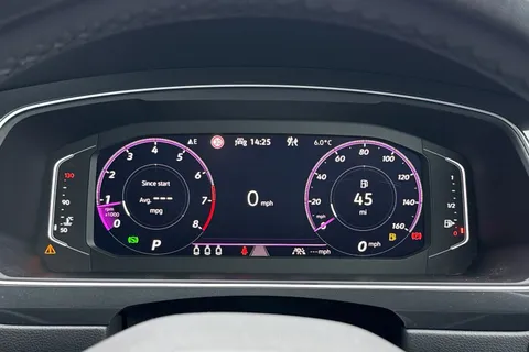 ML72OTA Volkswagen Tiguan 2.0 TSI 4Motion R-Line 5dr DSG Thumbnail #20