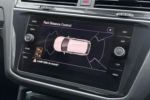 ML72OTA Volkswagen Tiguan 2.0 TSI 4Motion R-Line 5dr DSG Thumbnail #54