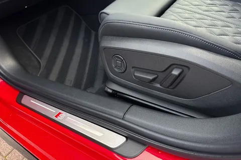 BT25OWD Audi S3 Black Edition TFSI  333 PS S tronic Thumbnail #33