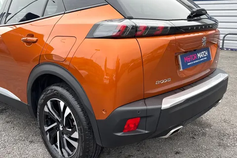 PL72WPM PEUGEOT 2008 1.2 PureTech GT Euro 6 (s/s) 5dr Thumbnail #9