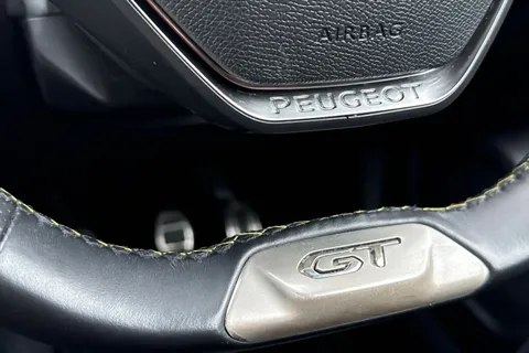 PL72WPM PEUGEOT 2008 1.2 PureTech GT Euro 6 (s/s) 5dr Thumbnail #41